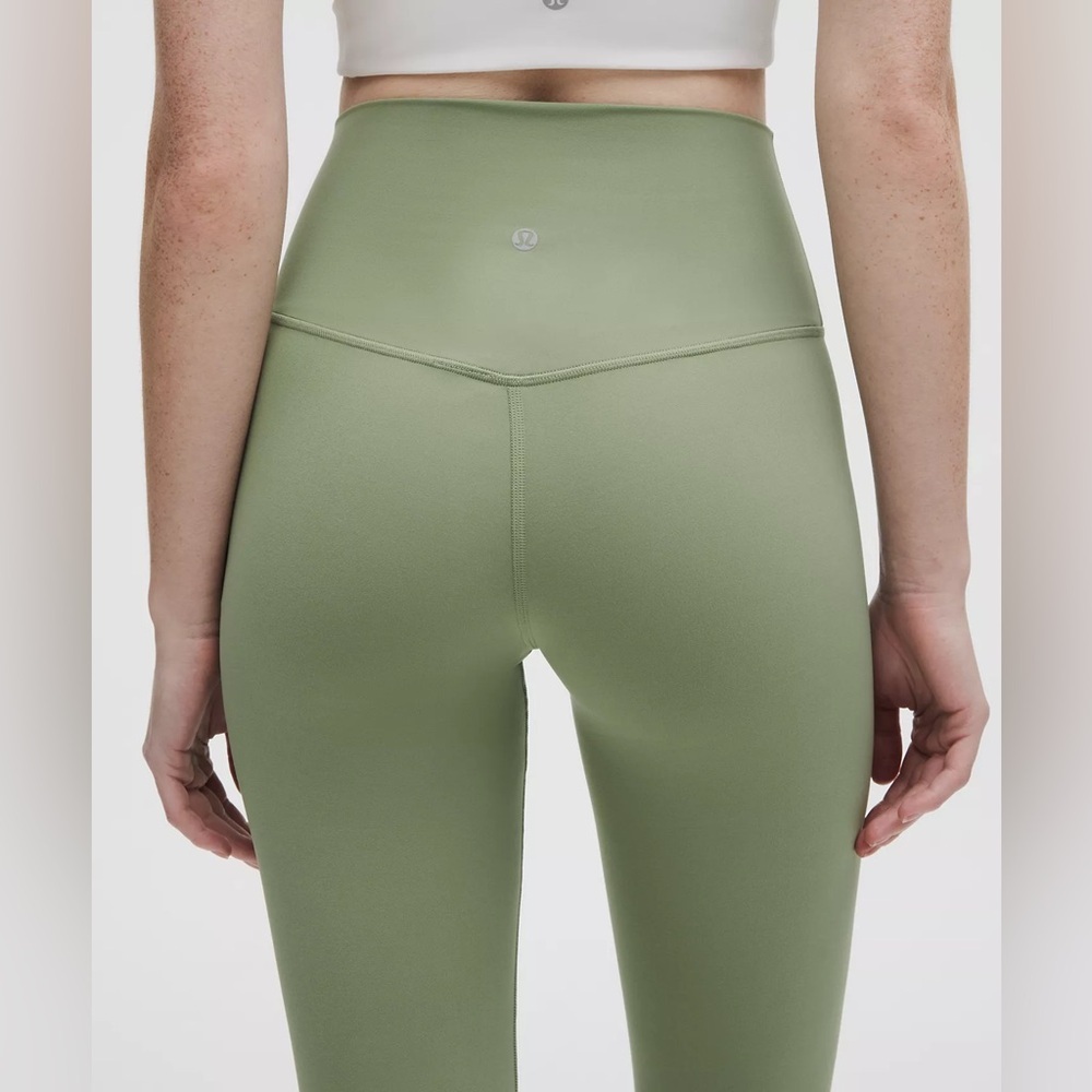 Lululemon Align High Rise Leggings Sage Green Size 4 Yoga Pants - Picture 2 of 8